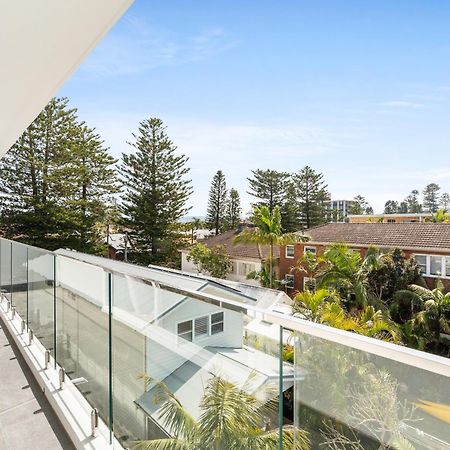 Chic Apartment Footsteps From Manly Beach Sydney Exterior photo