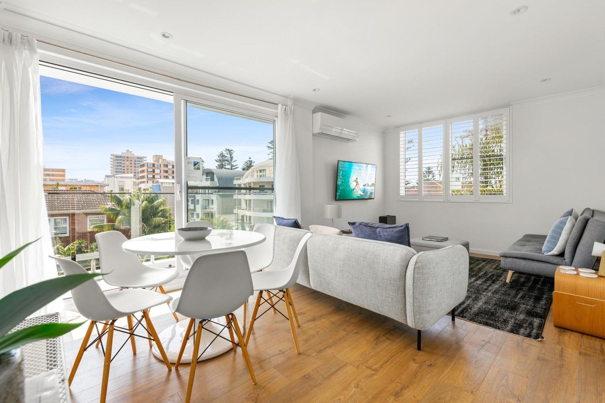 Chic Apartment Footsteps From Manly Beach Sydney Exterior photo